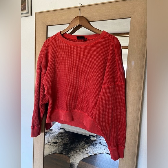 Urban Outfitters Tops - Urban outfitters textured lightweight sweater